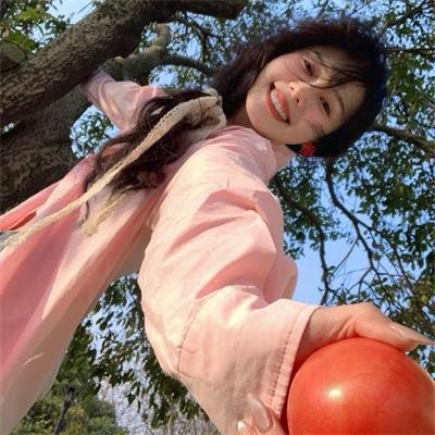 披著丝绸的魔鬼